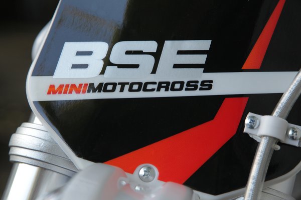 Наклейки на питбайк BSE EVO 110