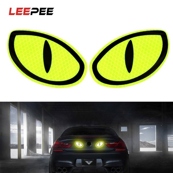 Светоотражающая наклейка на автомобиль