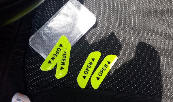 Наклейки на Рено Логан 1