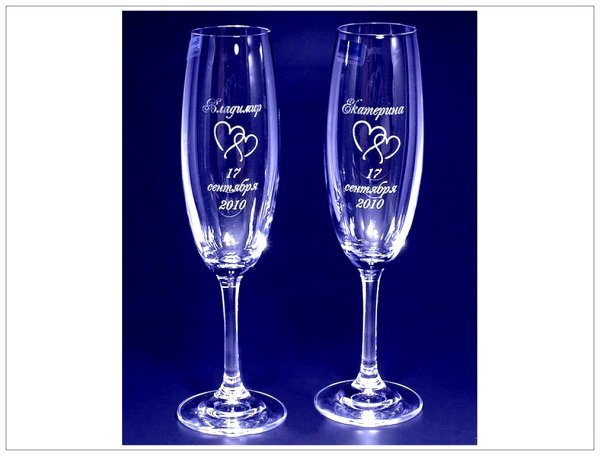 Надпись на бокалах для молодоженов