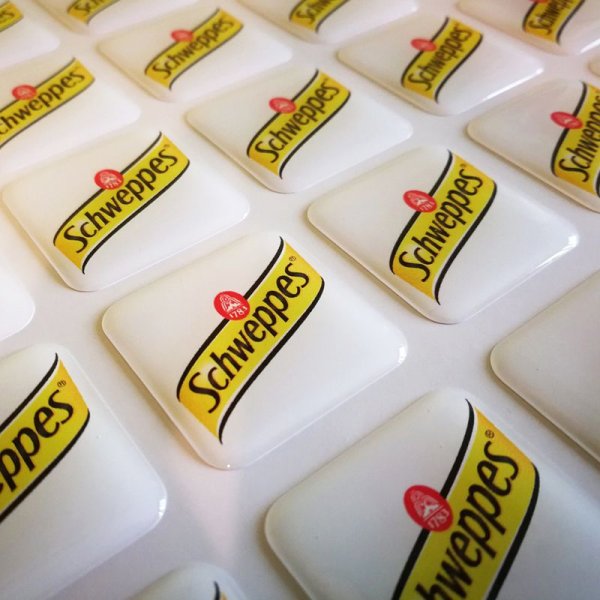 Наклейки с заливкой полимерной смолой