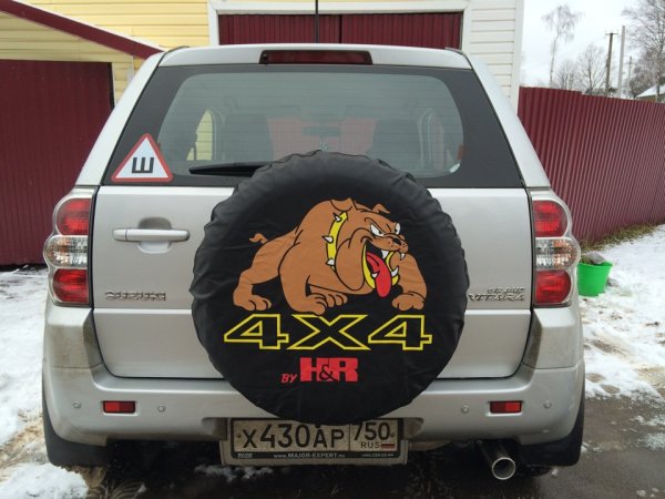 Значок машины Suzuki Grand Vitara