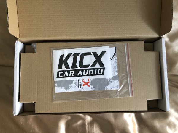 Кикс надпись