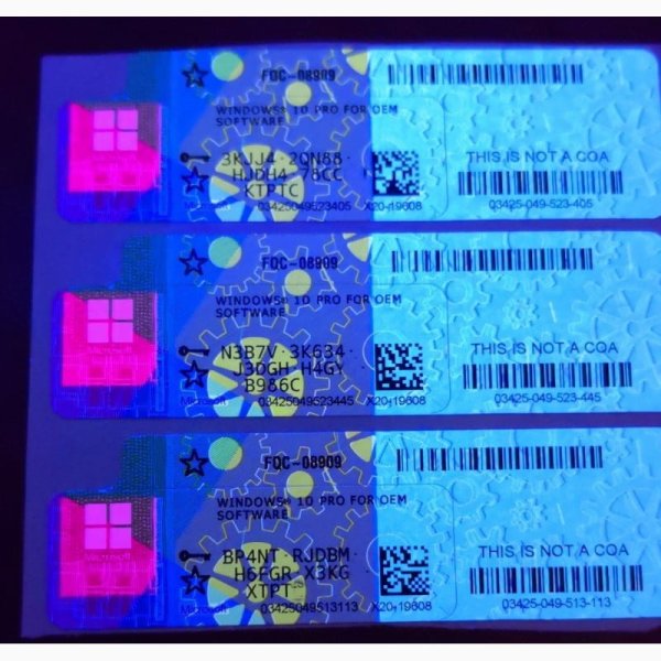 Наклейка Windows 10 Pro