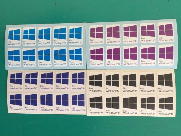 Наклейка Windows 10