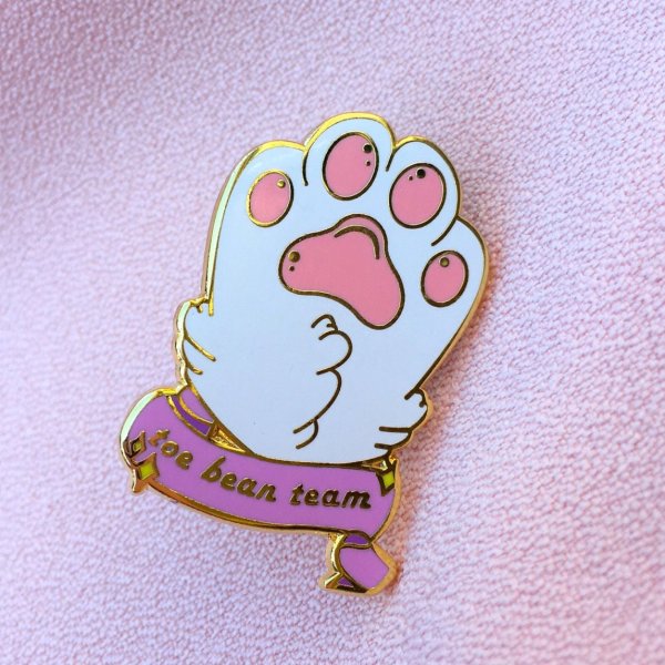 Кошачья лапка стикер