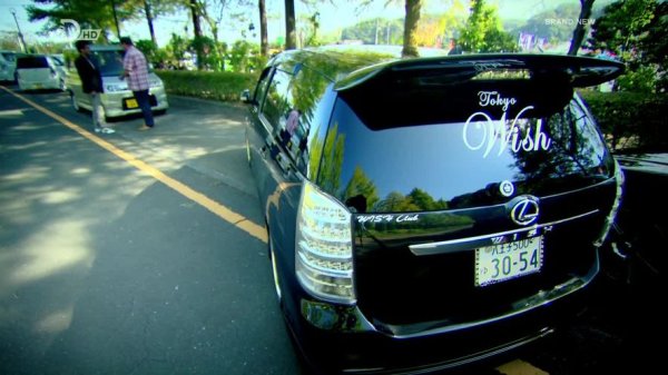 Тойота Виш наклейки на кузове