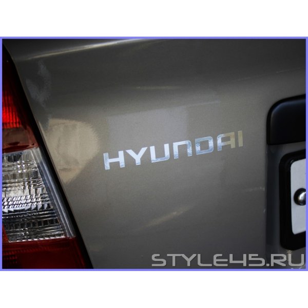 Наклейка Hyundai Accent размер 165