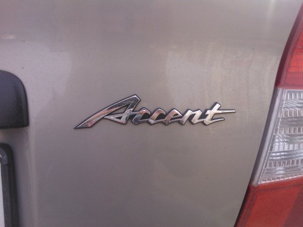 Accent ТАГАЗ надпись на багажник