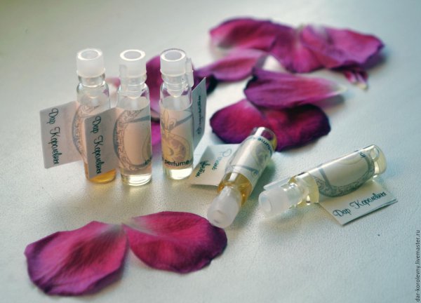 Наклейки на Парфюм отливанты