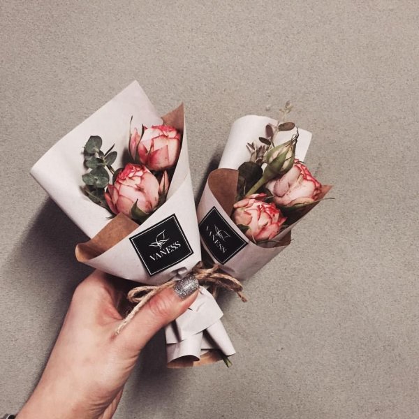 Упаковка для цветов