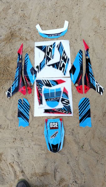 Пластик на питбайк BSE 125