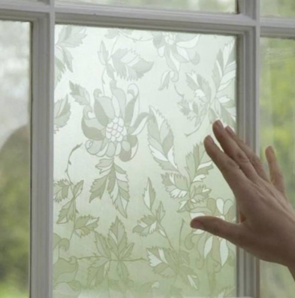 Полупрозрачная пленка на окна