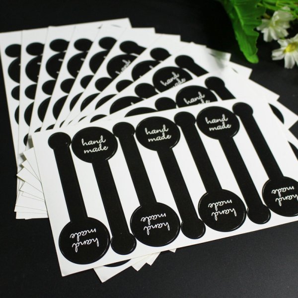 Длинная наклейка