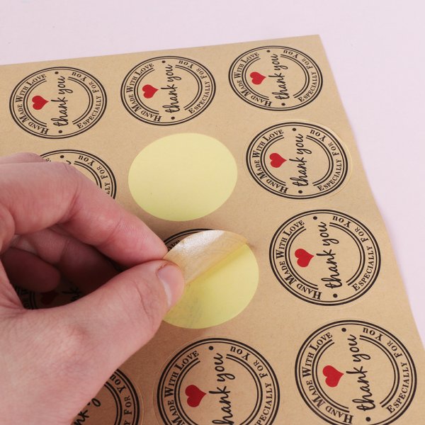 Этикетка из крафтовой бумаги