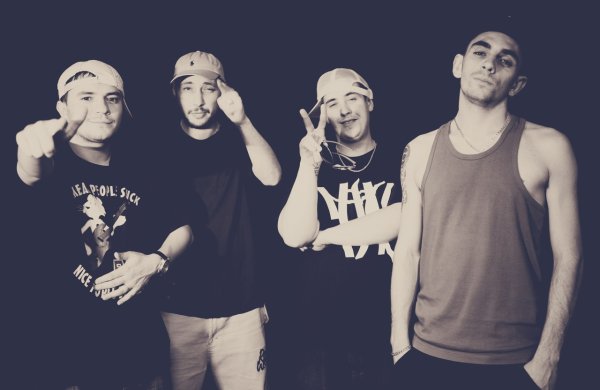 Александр АК 47 Триагрутрика