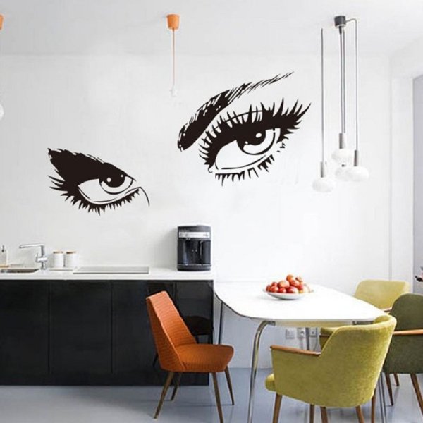 Рисунки на черной стене