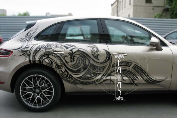 Оклейка Порше Макан