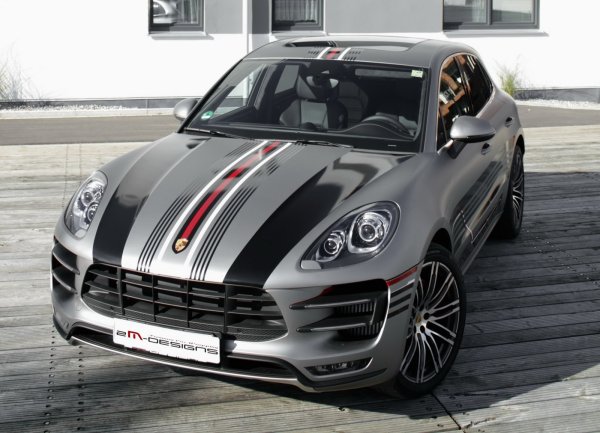 Porsche Macan серебристый
