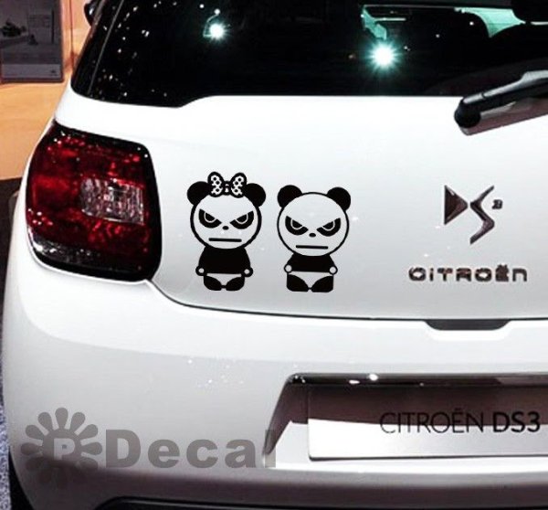 Маленькие наклейки на машину