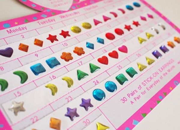 Бинди наклейка на лоб