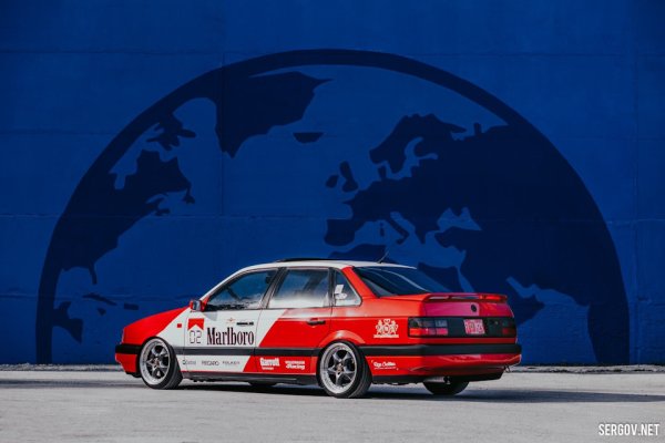 Наклейки на БМВ е46