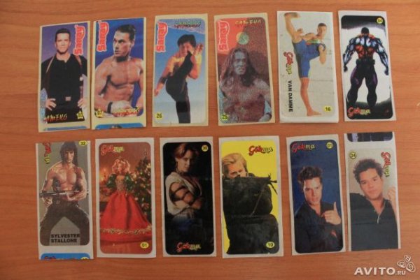 Наклейки из жвачек с голыми