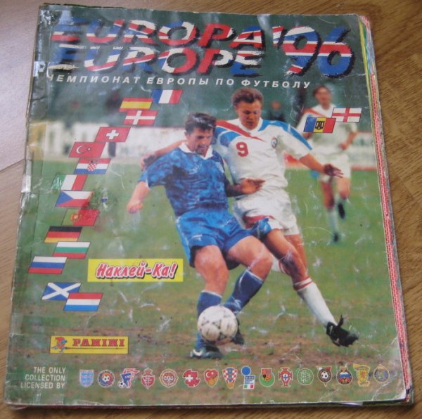 Журнал звезды европейского футбола Panini