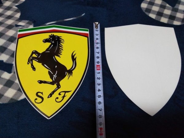 Наклейка Ferrari