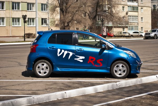 Наклейки на Мицубиси Лансер 10