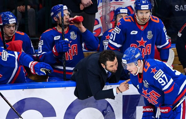 ЦСКА хоккейный клуб Москва эмблема