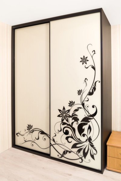 Пескоструй на шкаф купе