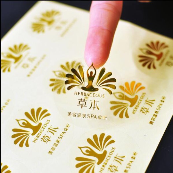 Этикетка на прозрачной пленке