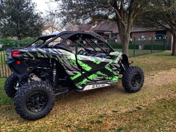 Хагги Вагги из стикеров