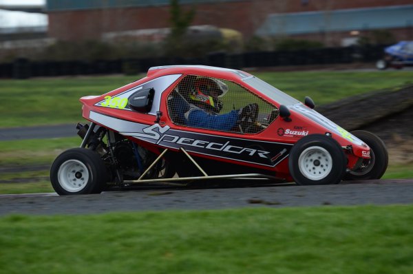 Квадроцикл спереди вектор