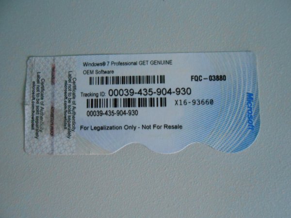 Windows 7 Ultimate x64 наклейка