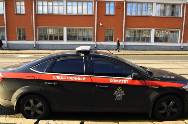 Машины Следственного комитета РФ