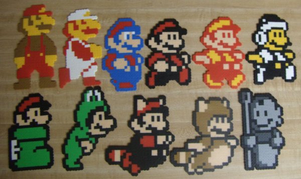 Пиксель арт из лего Марио