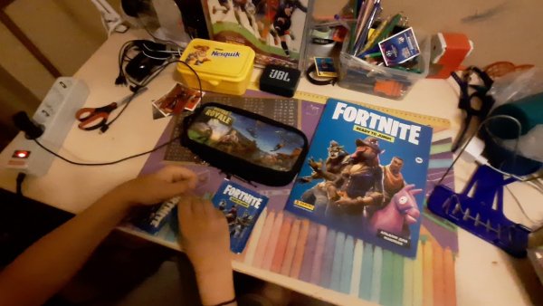 Карточки Fortnite Panini