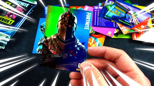 Наклейки ФОРТНАЙТ Panini