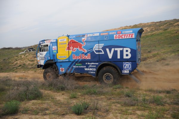 Эмблема КАМАЗ мастер Дакар