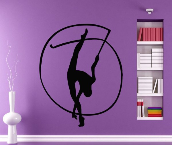 Силуэт гимнастки с мячом