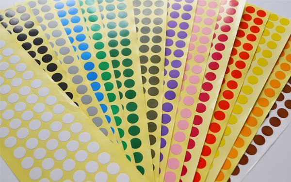 Круглые самоклеящиеся наклейки