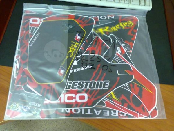 Наклейки на Honda XR 250