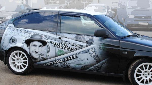 ВАЗ 2112 аэрография