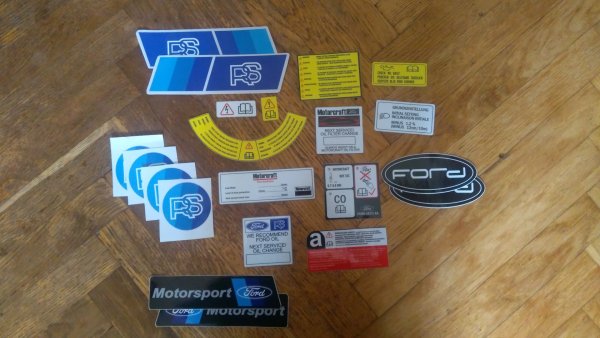 Штатные подкапотные наклейки ВАЗ 2114