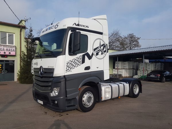 Mercedes Benz Actros MP 1 наклейки