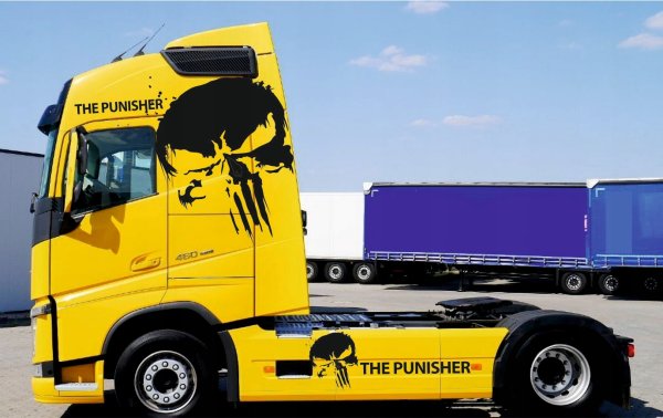 Наклейки на Мерседес Актрос