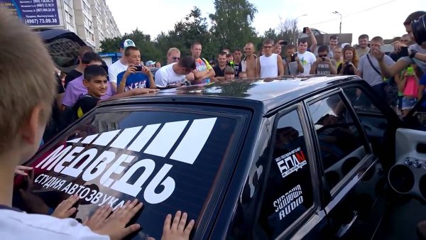 ВАЗ 2114 студия Автозвука медведь