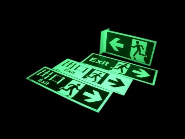 Знаки на фотолюминесцентной пленке